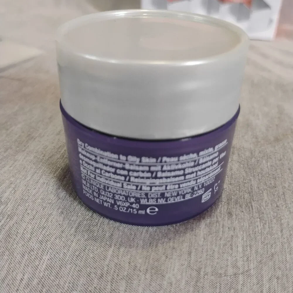 5pc Clinique Skincare Lot Take The Day Off Charcoal Cleansing Balm Hydrating Set